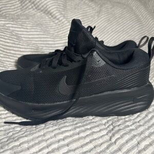 Men’s Nike promina walking shoe
